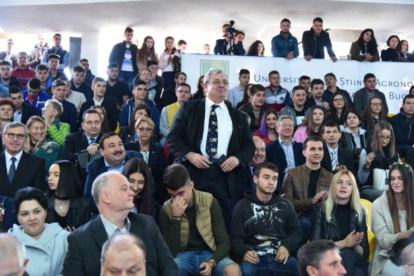 dsc-8888jpg9A52CBE7-7B8D-11FB-8A48-835607037864.jpg