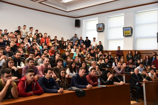 dsc-9361jpg34A78E1F-C0EF-EB78-8AFE-FF43056833D9.jpg