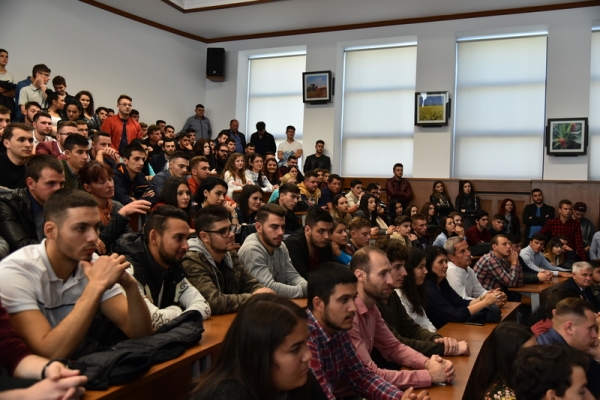 dsc-9375jpgBAC4FF5E-18A6-334D-3E42-EF9D82B5F538.jpg